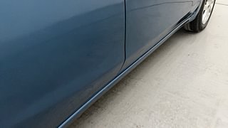 Used 2017 Nissan Micra [2013-2020] XV CVT Petrol Automatic dents MINOR SCRATCH