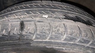 Used 2020 Maruti Suzuki Wagon R 1.2 [2019-2022] ZXI AMT Petrol Automatic tyres LEFT FRONT TYRE TREAD VIEW
