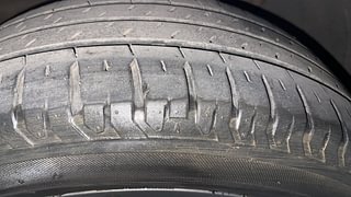Used 2021 Hyundai Verna SX IVT Petrol Petrol Automatic tyres RIGHT FRONT TYRE TREAD VIEW