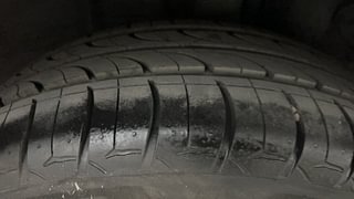 Used 2017 Hyundai Elite i20 [2014-2018] Asta 1.2 Petrol Manual tyres LEFT REAR TYRE TREAD VIEW