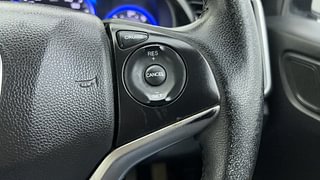 Used 2017 Honda City [2014-2017] VX (O) MT Petrol Manual top_features Cruise control