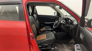 Used 2018 Maruti Suzuki Swift [2017-2021] ZXi AMT Petrol Automatic interior RIGHT SIDE FRONT DOOR CABIN VIEW