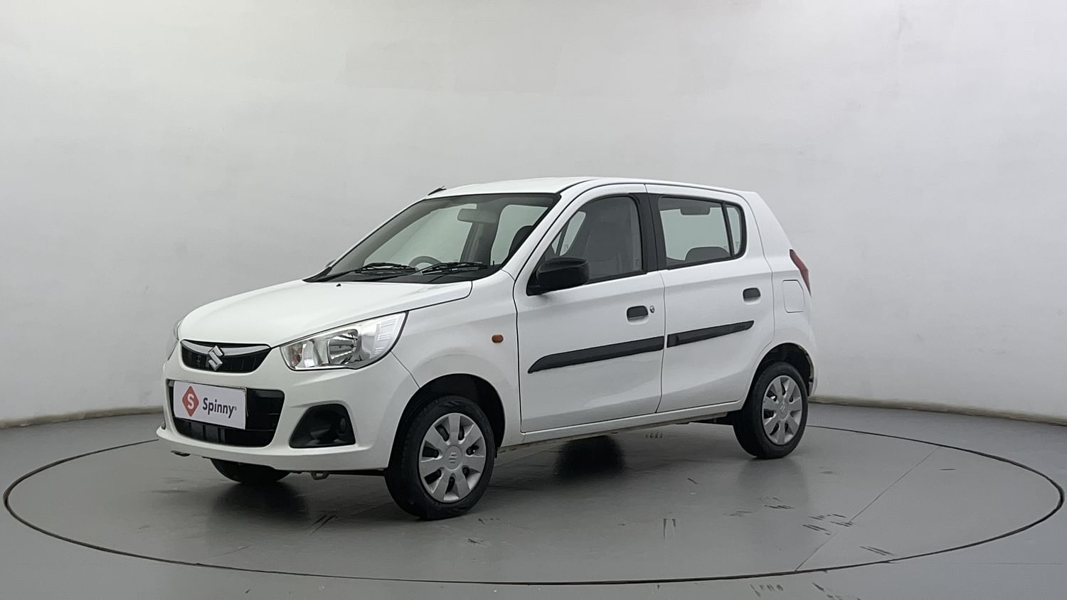 LEFT FRONT CORNER VIEW