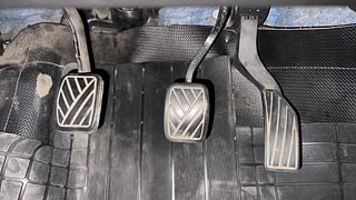 Used 2016 Maruti Suzuki S-Cross [2015-2017] Zeta 1.3 Diesel Manual interior PEDALS VIEW