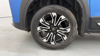 Used 2022 Renault Kiger RXZ MT Petrol Manual tyres LEFT FRONT TYRE RIM VIEW
