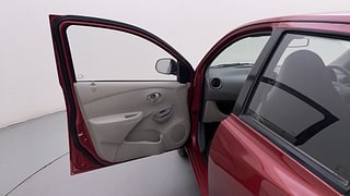 Used 2015 Datsun GO [2014-2019] T Petrol Manual interior LEFT FRONT DOOR OPEN VIEW