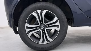 Used 2024 Tata Tiago XTA Petrol Automatic tyres RIGHT REAR TYRE RIM VIEW