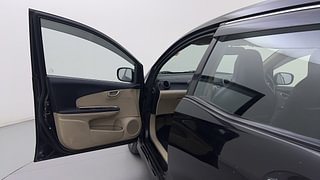 Used 2016 Honda Mobilio [2014-2017] RS Diesel Diesel Manual interior LEFT FRONT DOOR OPEN VIEW