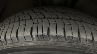 Used 2017 Volkswagen Ameo [2016-2017] Comfortline 1.5L AT (D) Diesel Automatic tyres RIGHT FRONT TYRE TREAD VIEW