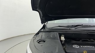 Used 2021 mg-motors Hector 2.0 Sharp Diesel Turbo Diesel Manual engine ENGINE RIGHT SIDE HINGE & APRON VIEW