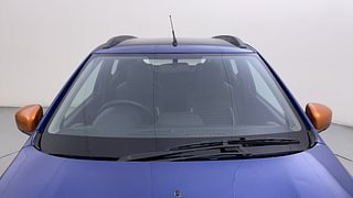 Used 2017 Renault Kwid [2015-2019] 1.0 RXT AMT Petrol Automatic exterior FRONT WINDSHIELD VIEW