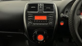Used 2017 Nissan Micra [2013-2020] XV CVT Petrol Automatic interior MUSIC SYSTEM & AC CONTROL VIEW
