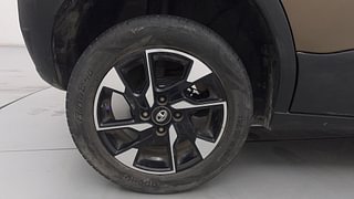 Used 2022 Tata Punch Creative Dual Tone Petrol Manual tyres RIGHT REAR TYRE RIM VIEW
