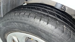 Used 2021 Hyundai Grand i10 Nios Magna AMT 1.2 Kappa VTVT Petrol Automatic tyres LEFT FRONT TYRE TREAD VIEW