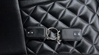 Used 2022 Maruti Suzuki Baleno [2019-2022] Zeta Petrol Petrol Manual extra CAR KEY VIEW