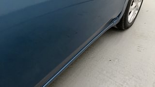 Used 2017 Nissan Micra [2013-2020] XV CVT Petrol Automatic dents MINOR SCRATCH