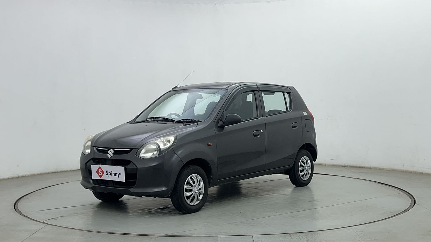LEFT FRONT CORNER VIEW