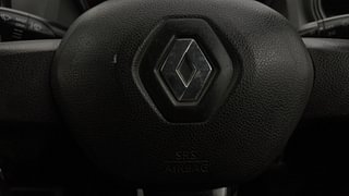 Used 2020 Renault Kwid [2015-2019] 1.0 RXT AMT Opt Petrol Automatic top_features Airbags