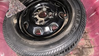 Used 2016 Maruti Suzuki Alto K10 [2014-2019] VXI AMT Petrol Automatic tyres SPARE TYRE VIEW