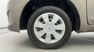 Used 2016 Datsun GO [2014-2019] T Petrol Manual tyres LEFT FRONT TYRE RIM VIEW
