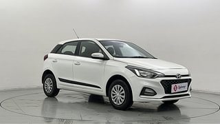 Used 2018 Hyundai Elite i20 [2018-2020] Sportz 1.2 Petrol Manual exterior RIGHT FRONT CORNER VIEW
