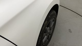 Used 2020 Hyundai Elite i20 [2018-2020] Sportz Plus 1.2 Petrol Manual dents MINOR SCRATCH