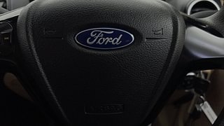 Used 2018 Ford Figo Aspire Titanium 1.2 Ti-VCT Petrol Manual top_features Airbags