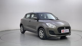 Used 2019 Maruti Suzuki Swift [2017-2021] VXI AMT Petrol Automatic exterior RIGHT FRONT CORNER VIEW