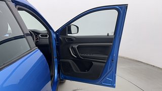 Used 2021 Renault Kiger RXZ 1.0 Turbo MT Petrol Manual interior RIGHT FRONT DOOR OPEN VIEW