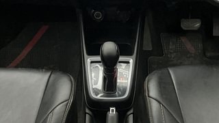 Used 2018 Maruti Suzuki Swift [2017-2021] ZXi AMT Petrol Automatic interior GEAR  KNOB VIEW