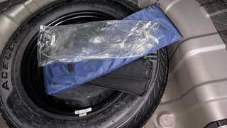 Used 2012 Hyundai i20 [2012-2014] Sportz 1.2 Petrol Manual tyres SPARE TYRE VIEW