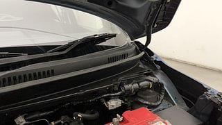Used 2017 Maruti Suzuki Ignis [2017-2018] Zeta AMT Diesel Diesel Automatic engine ENGINE LEFT SIDE HINGE & APRON VIEW