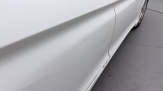Used 2015 Honda City [2014-2017] VX (O) MT Petrol Manual dents MINOR SCRATCH