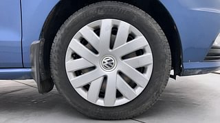 Used 2017 Volkswagen Ameo [2016-2020] Comfortline Plus 1.5 (D) Diesel Manual tyres RIGHT FRONT TYRE RIM VIEW