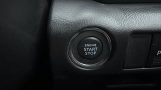 Used 2016 Maruti Suzuki S-Cross [2015-2017] Zeta 1.3 Diesel Manual top_features Keyless start