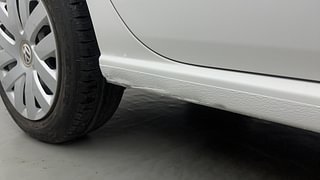 Used 2013 volkswagen Vento 1.6L Comfortline Petrol Petrol Manual dents MINOR DENT