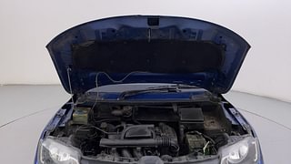 Used 2017 Renault Kwid [2015-2019] 1.0 RXT AMT Petrol Automatic engine ENGINE & BONNET OPEN FRONT VIEW