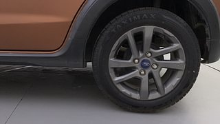 Used 2018 Ford Freestyle [2017-2021] Titanium 1.2 Petrol Manual tyres LEFT REAR TYRE RIM VIEW