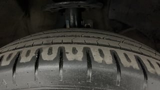 Used 2021 Maruti Suzuki Baleno [2019-2022] Zeta Petrol Petrol Manual tyres RIGHT FRONT TYRE TREAD VIEW