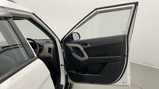 Used 2015 Hyundai Creta [2015-2018] 1.6 S Petrol Petrol Manual interior RIGHT FRONT DOOR OPEN VIEW