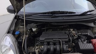 Used 2015 Honda Brio [2011-2016] VX AT Petrol Automatic engine ENGINE RIGHT SIDE HINGE & APRON VIEW