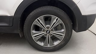 Used 2017 Hyundai Creta [2015-2018] 1.6 SX Plus Auto Petrol Petrol Automatic tyres LEFT REAR TYRE RIM VIEW