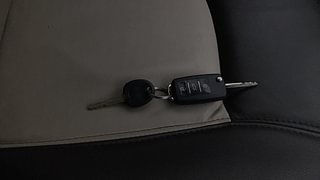 Used 2015 hyundai i10 Sportz 1.1 Petrol Petrol Manual extra CAR KEY VIEW