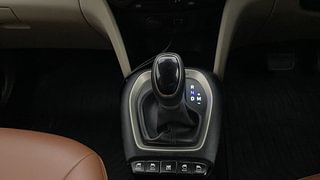 Used 2018 Hyundai New Santro 1.1 Sportz AMT Petrol Automatic interior GEAR  KNOB VIEW