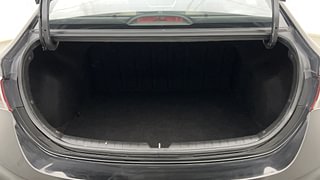 Used 2017 Hyundai Verna [2017-2020] 1.6 VTVT SX (O) Petrol Manual interior DICKY INSIDE VIEW