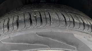 Used 2017 Volkswagen Ameo [2017-2020] Highline Plus 1.5L AT (D) Diesel Automatic tyres RIGHT FRONT TYRE TREAD VIEW