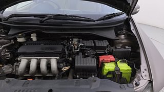 Used 2012 Honda City [2011-2014] 1.5 V MT Petrol Manual engine ENGINE LEFT SIDE HINGE & APRON VIEW