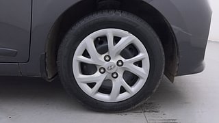 Used 2020 Hyundai Grand i10 Sportz 1.2 Kappa VTVT Petrol Manual tyres RIGHT FRONT TYRE RIM VIEW