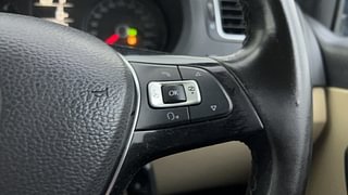 Used 2017 Volkswagen Ameo [2017-2020] Highline Plus 1.5L AT (D) Diesel Automatic top_features Cruise control