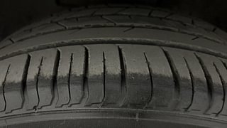 Used 2022 Hyundai Venue SX (O) 1.0 Turbo DCT Petrol Automatic tyres LEFT FRONT TYRE TREAD VIEW
